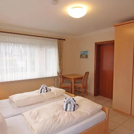 Apartment Kirsten Im Haus Wega Westerland